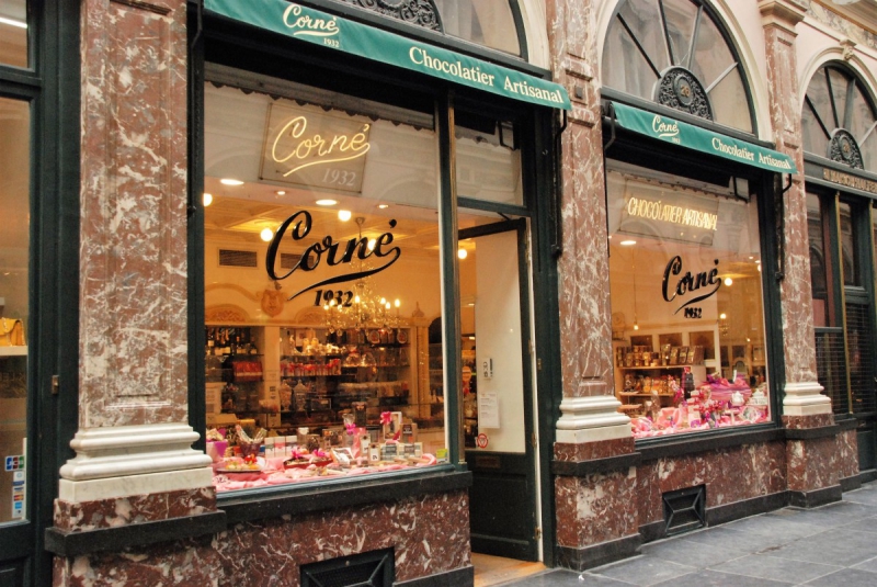 patisserie-LA PENNE-min_chocolate_chocolaterie_shop_luxury_chic_gallery_brussels_belgium-558146